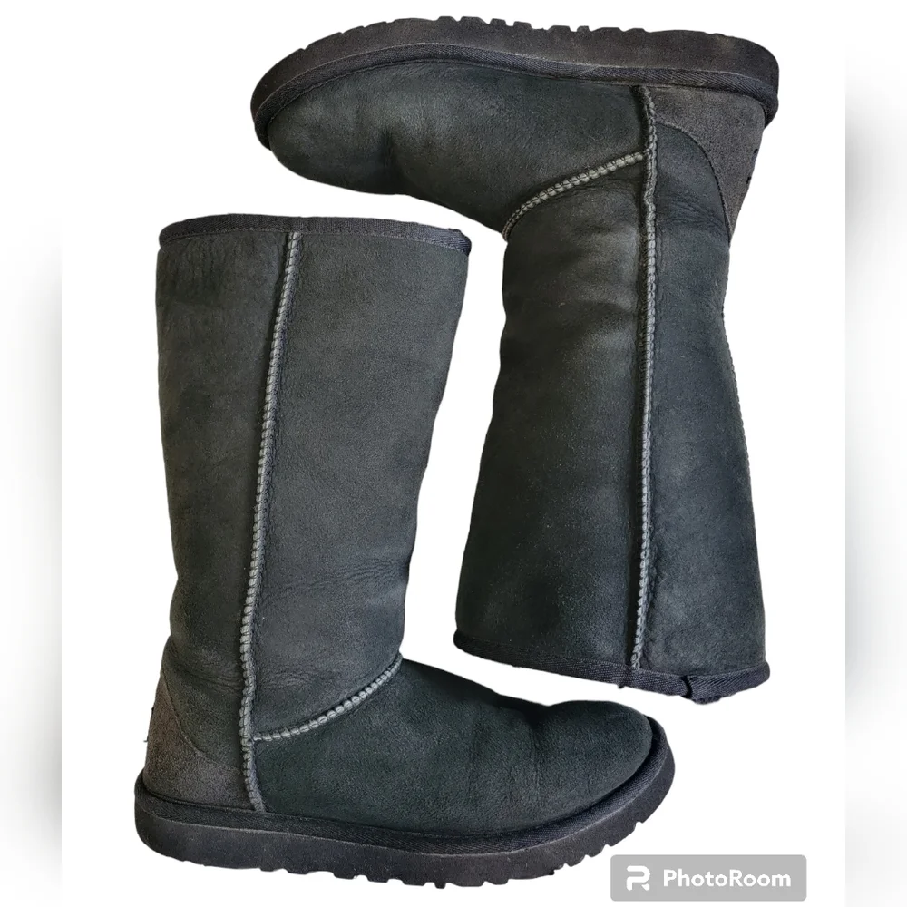 UGG Classic II Tall Boot Black